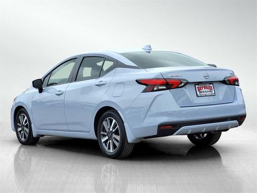 2024 Nissan Versa 1.6 SV