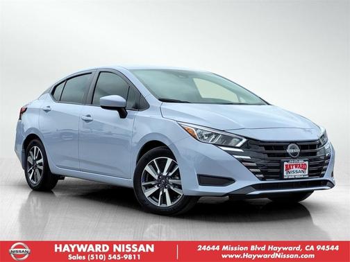 2024 Nissan Versa 1.6 SV