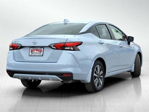 2024 Nissan Versa 1.6 SV