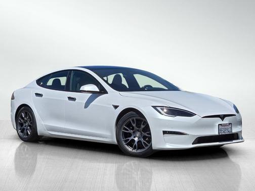 Pearl White Multi 2023 Tesla Model S BASE