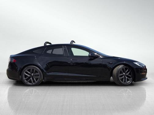 2022 Tesla Model S Base