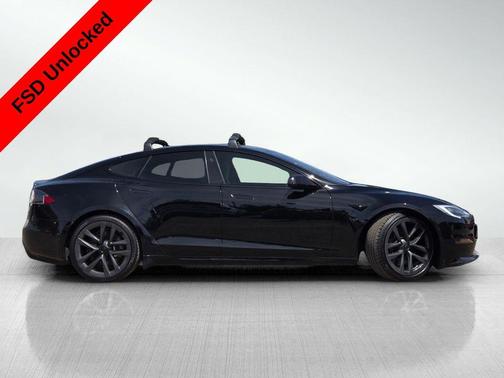 2022 Tesla Model S Base
