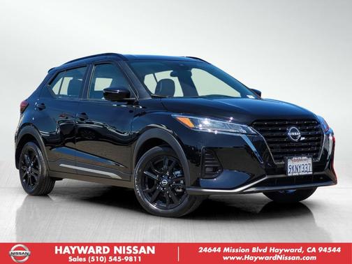 2024 Nissan Kicks SR