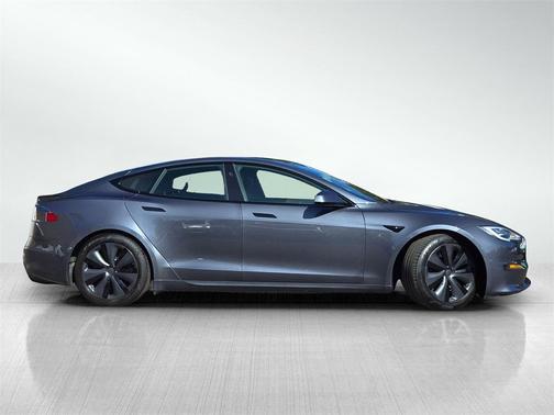 2021 Tesla Model S Long Range