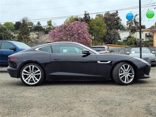 2018 Jaguar F-TYPE Base