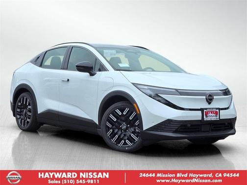 2026 Nissan Leaf PLAT+