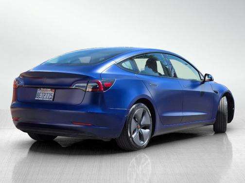 Deep Blue Metallic 2018 Tesla Model 3 Long Range