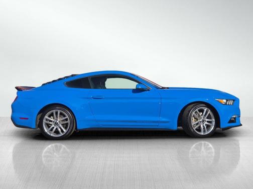 2017 Ford Mustang EcoBoost Premium