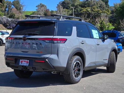 2026 Nissan Pathfinder Rock Creek