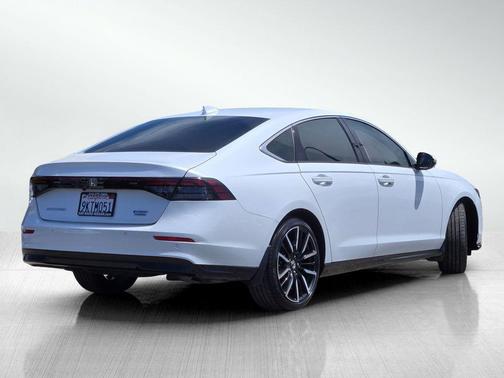 Platinum White Pearl 2024 Honda Accord Hybrid Touring