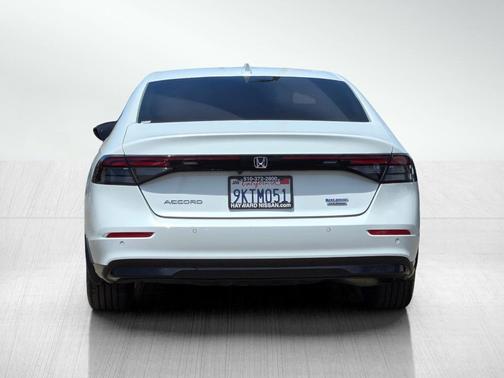 Platinum White Pearl 2024 Honda Accord Hybrid Touring