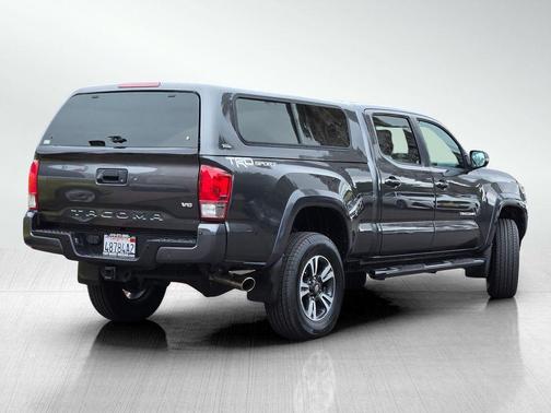 Magnetic Gray Metallic 2016 Toyota Tacoma TRD Sport