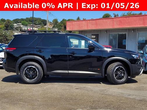 2025 Nissan Pathfinder Rock Creek