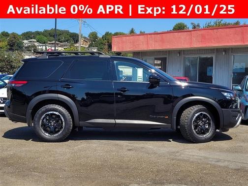 2025 Nissan Pathfinder Rock Creek