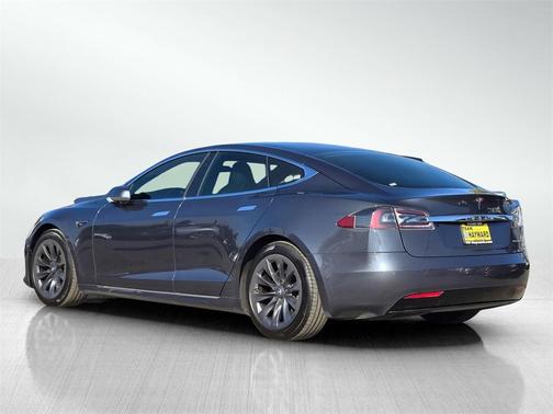 2020 Tesla Model S Long Range Plus