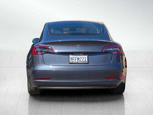 Midnight Silver Metallic 2023 Tesla Model 3 Base
