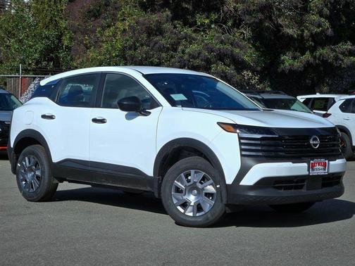 Fresh Powder 2026 Nissan Kicks S