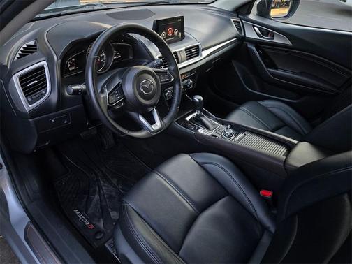 2017 Mazda Mazda3 Touring