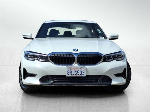 2020 BMW 330 i
