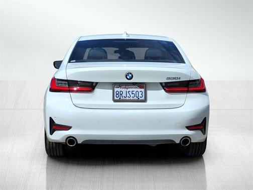2020 BMW 330 i
