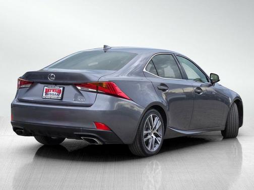 2018 Lexus IS 300 Base