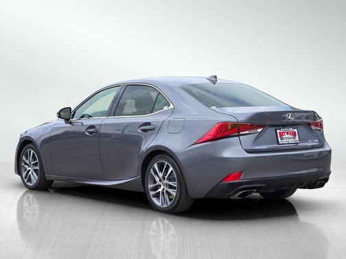 2018 Lexus IS 300 Base