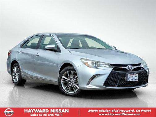2016 Toyota Camry SE
