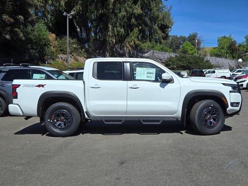 Glacier White 2026 Nissan Frontier PRO-4X