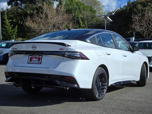 2026 Nissan Sentra SR