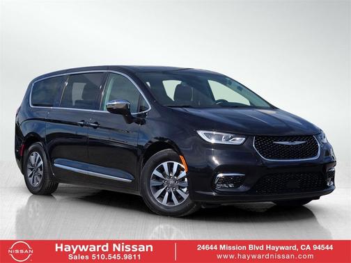 2022 Chrysler Pacifica Hybrid Limited