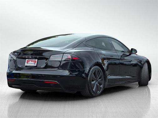2023 Tesla Model S Standard Range