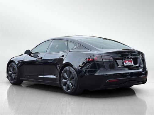 2023 Tesla Model S Standard Range