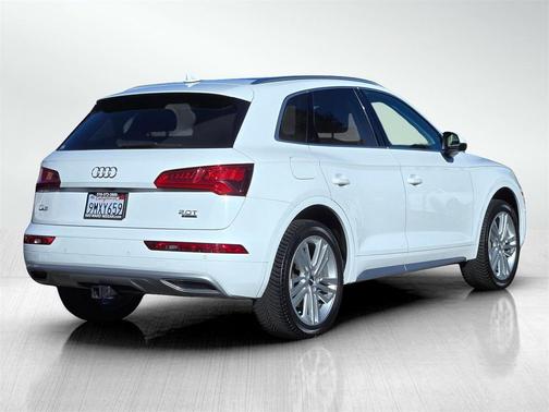2018 Audi Q5 2.0T Premium Plus