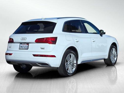 2018 Audi Q5 2.0T Premium Plus