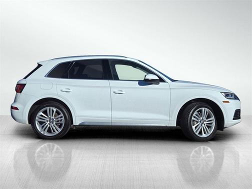 2018 Audi Q5 2.0T Premium Plus