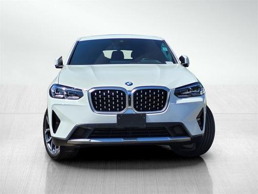 2022 BMW X4 xDrive30i