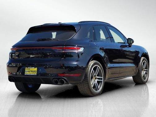 2021 Porsche Macan Turbo