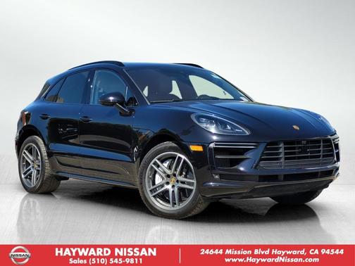 2021 Porsche Macan Turbo