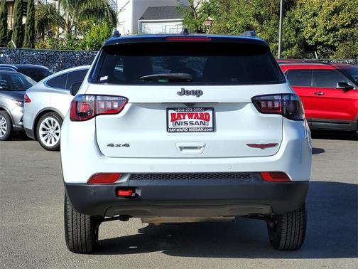 2023 Jeep Compass Trailhawk