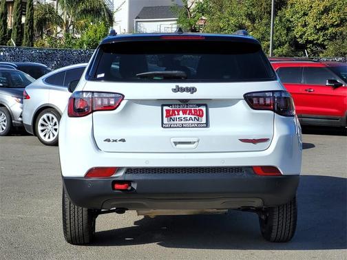 2023 Jeep Compass Trailhawk