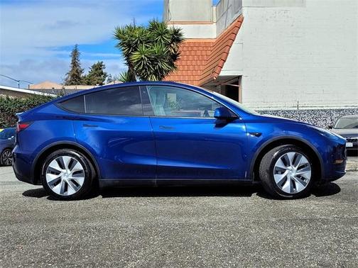 2020 Tesla Model Y Long Range
