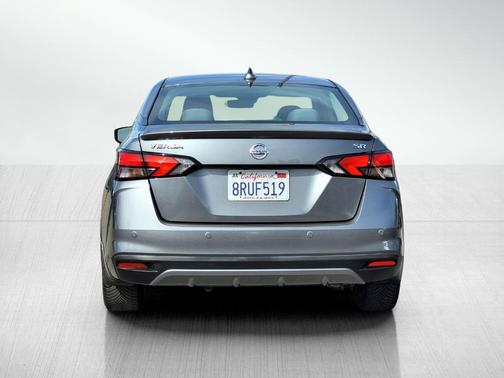 2020 Nissan Versa 1.6 SR