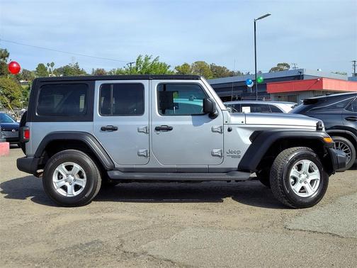 2020 Jeep Wrangler Unlimited Sport