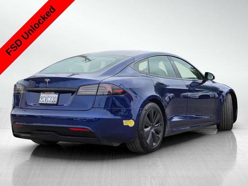 Deep Blue Metallic 2022 Tesla Model S Base