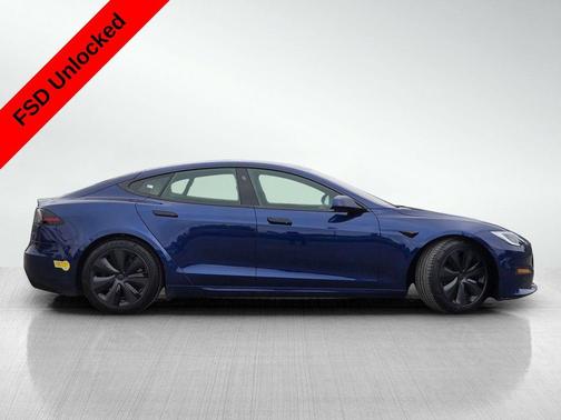 Deep Blue Metallic 2022 Tesla Model S Base