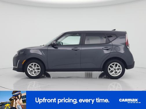 Gray 2025 Kia Soul LX