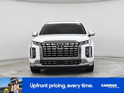 White 2023 Hyundai PALISADE Calligraphy