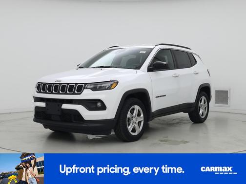 White 2023 Jeep Compass Latitude