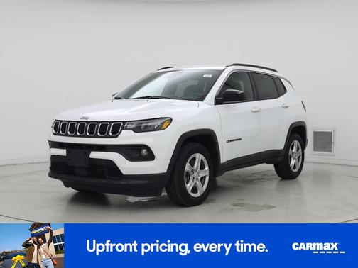 White 2023 Jeep Compass Latitude