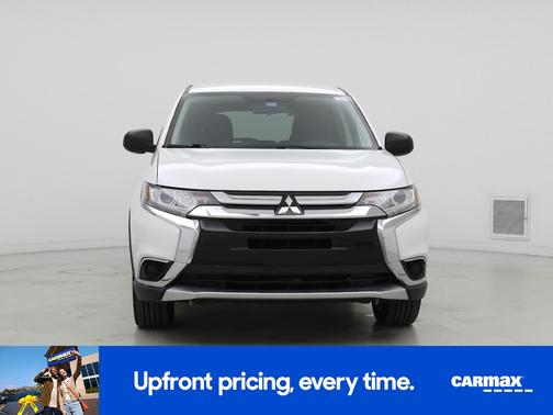 2017 Mitsubishi Outlander ES